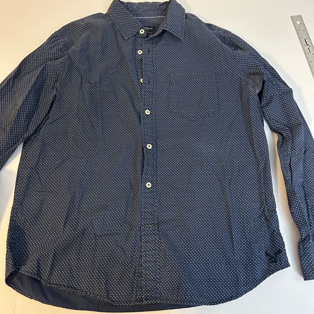 American Eagle Outfitters Navy Button Down Shirt